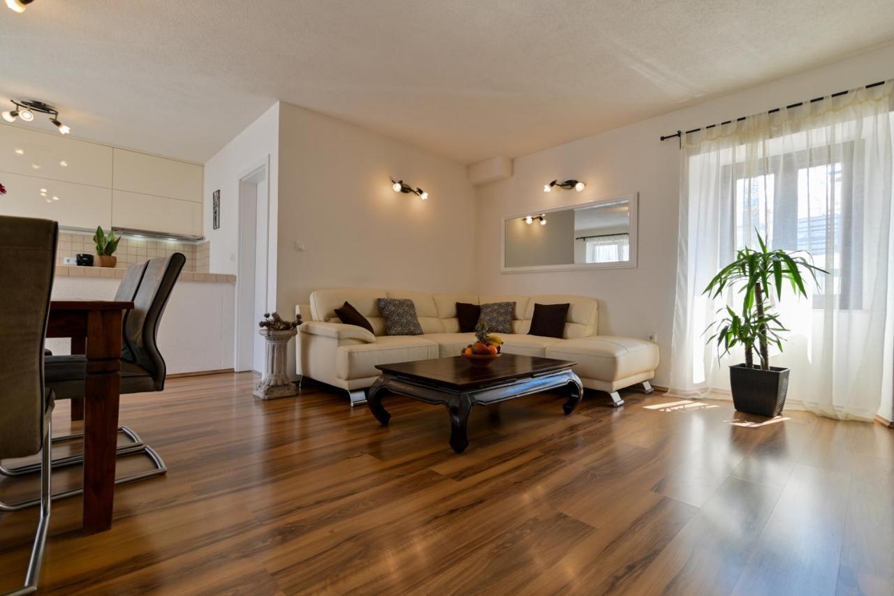 Apartman Ciciliani Трогір Екстер'єр фото