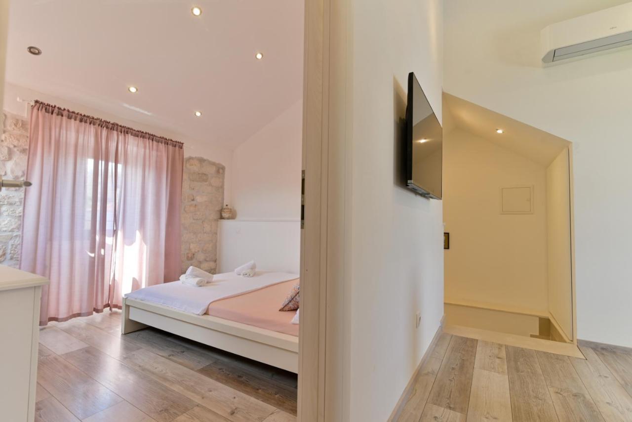 Apartman Ciciliani Трогір Екстер'єр фото